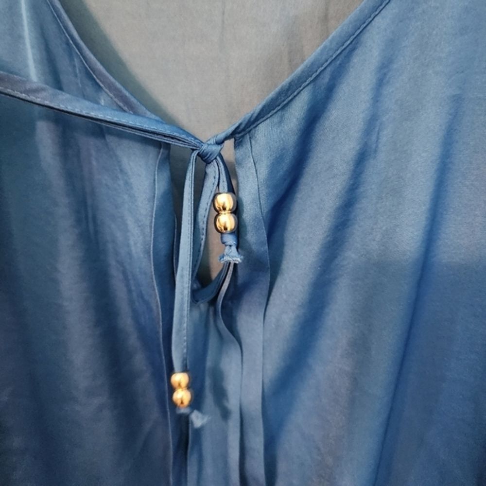 Gorgeous‎ Blue Long Sleeve Top Blouse Stunning Sleeves Never Worn. XXL - Picture 2 of 9